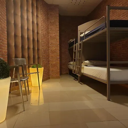 Santo Santiago Hostel