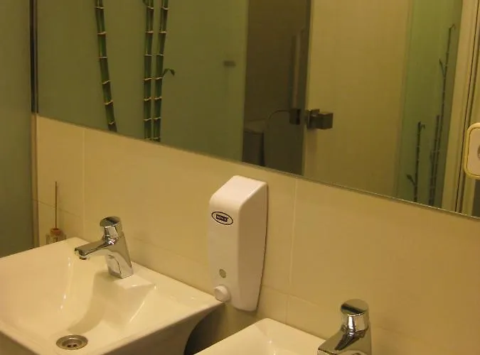 Santo Santiago Hostel Santiago de Compostela